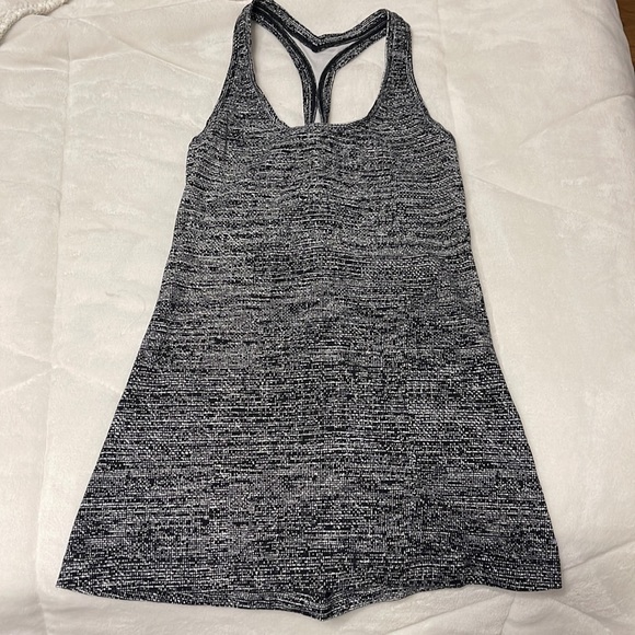 lululemon athletica Tops - Lululemon tank - great condition like new